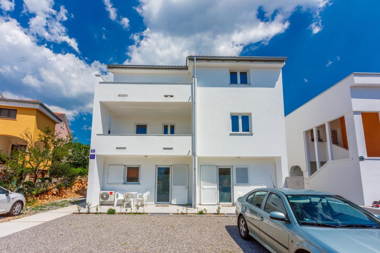 Nemo Apartman Povile Kültér fotó